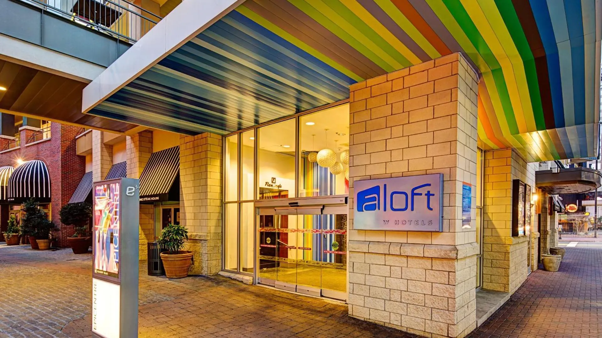 Aloft Charlotte City Center Hotel