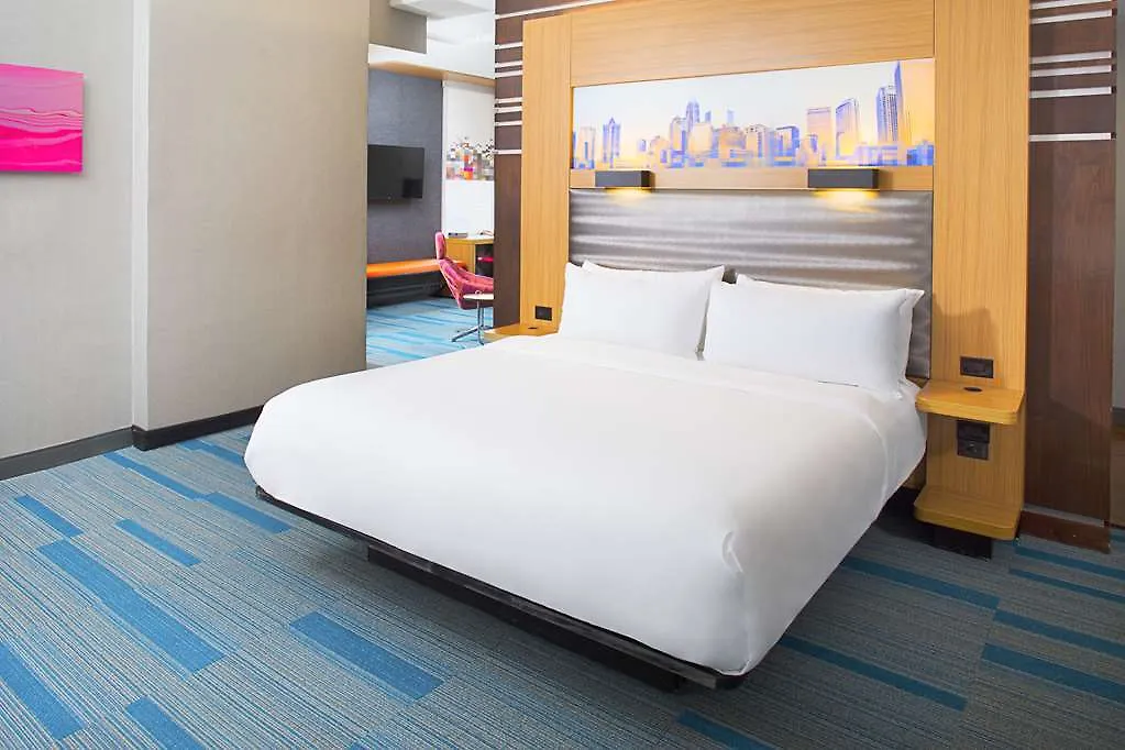 Hotel Aloft Charlotte City Center